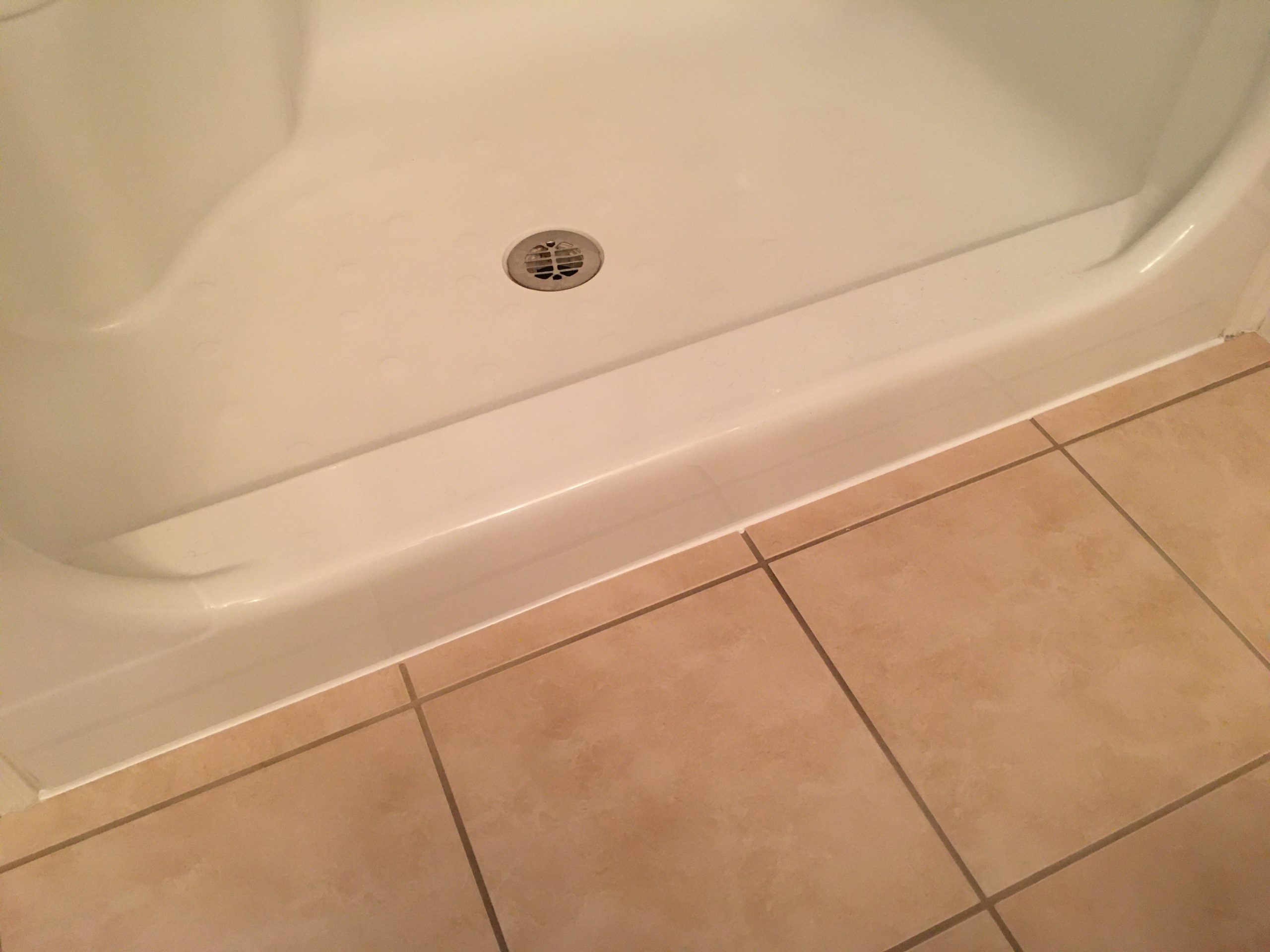 How to do a perfect caulking job Super Awesome Homes